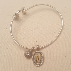 Brand New 31 Bracelet to add charms